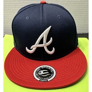 Atlanta Braves Hat Cap "New With Tags" Q3 moisture tech Very Nice Breathable Cap